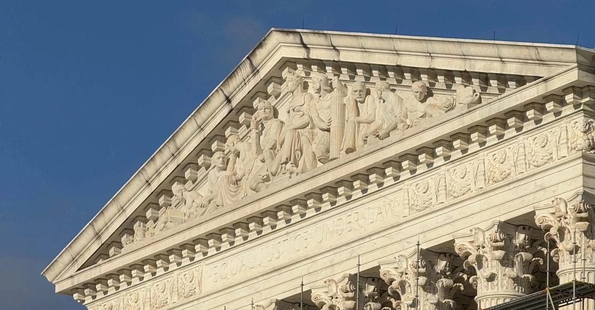 Democrats Propose Overhaul of Supreme Court
